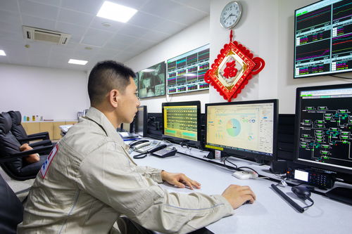 我國(guó)首個(gè)“雙頻5G+工業(yè)互聯(lián)網(wǎng)”智能煉廠全面建成投用，中海油引領(lǐng)能源行業(yè)數(shù)字化轉(zhuǎn)型新篇章